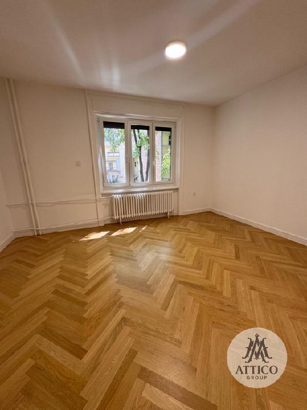 4 sobe, Stan, 112 m²
