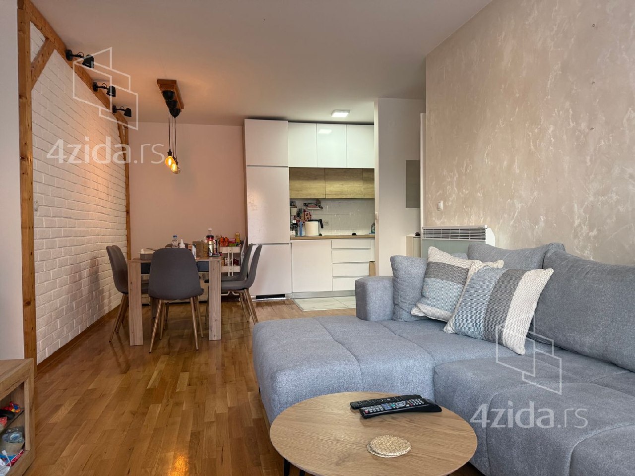 3 sobe, Stan, 60 m²