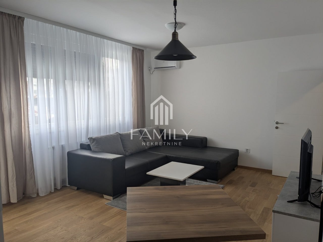 2 sobe, Stan, 47 m²