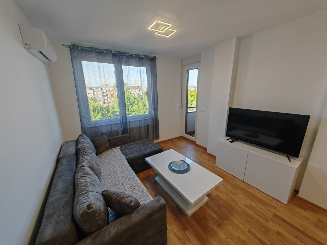 2 sobe, Stan, 41 m² photo 3