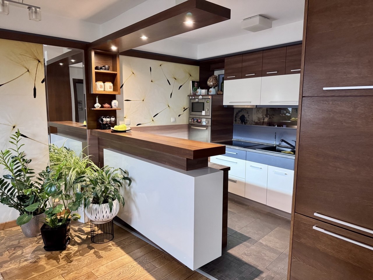 4 sobe, Stan, 105 m² photo 2