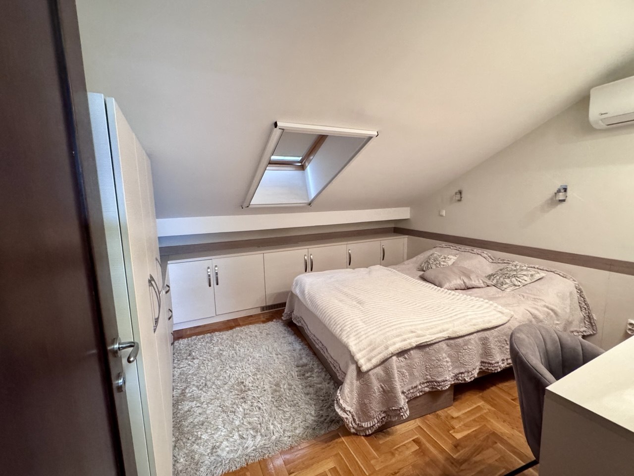 4 sobe, Stan, 105 m² photo 7