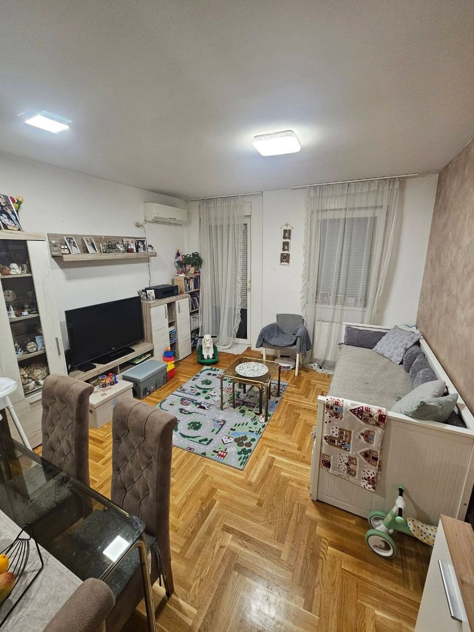 2.5 sobe, Stan, 49 m²