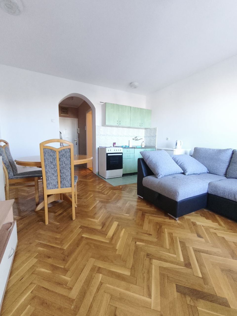 1.5 sobe, Stan, 43 m² photo 2