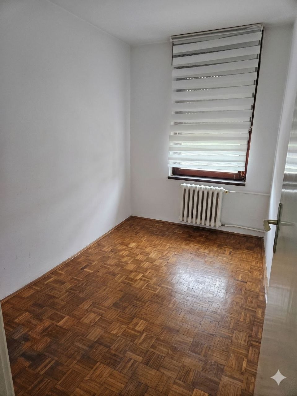 2.5 sobe, Stan, 58 m² photo 3
