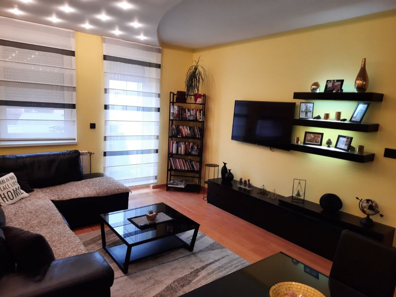 2 sobe, Stan, 50 m²