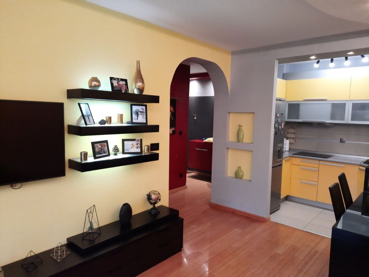 2 sobe, Stan, 50 m² photo 2