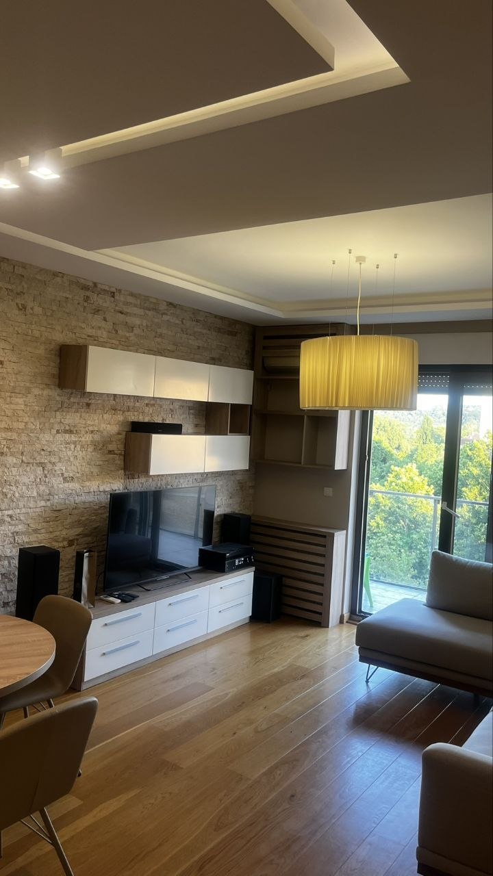 2-room, Apartment photo 2