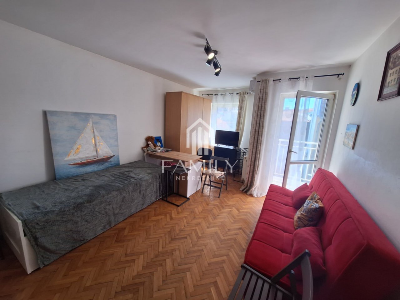 1-комн., Квартира, 27 м² photo 2