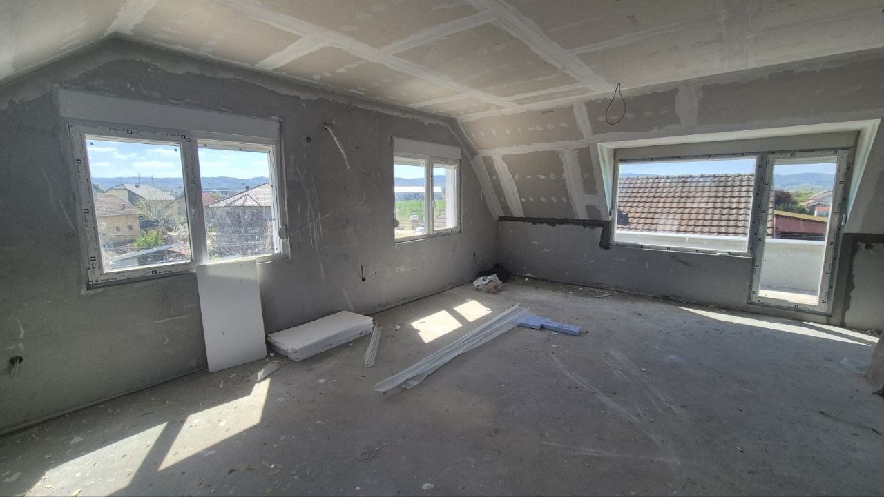 Квартира, 80 м² photo 3