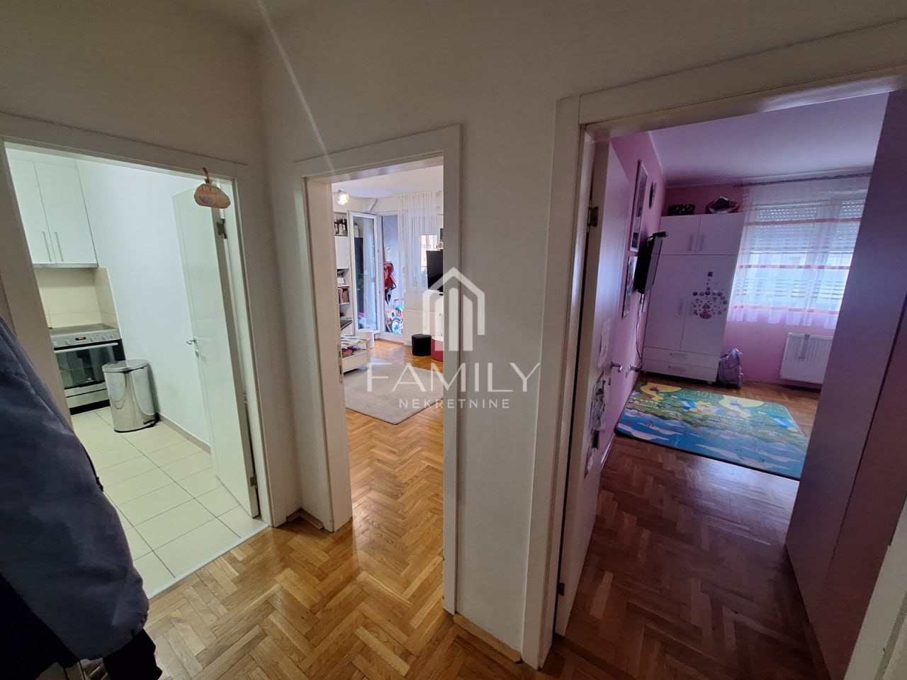 2-комн., Квартира, 52 м² photo 2