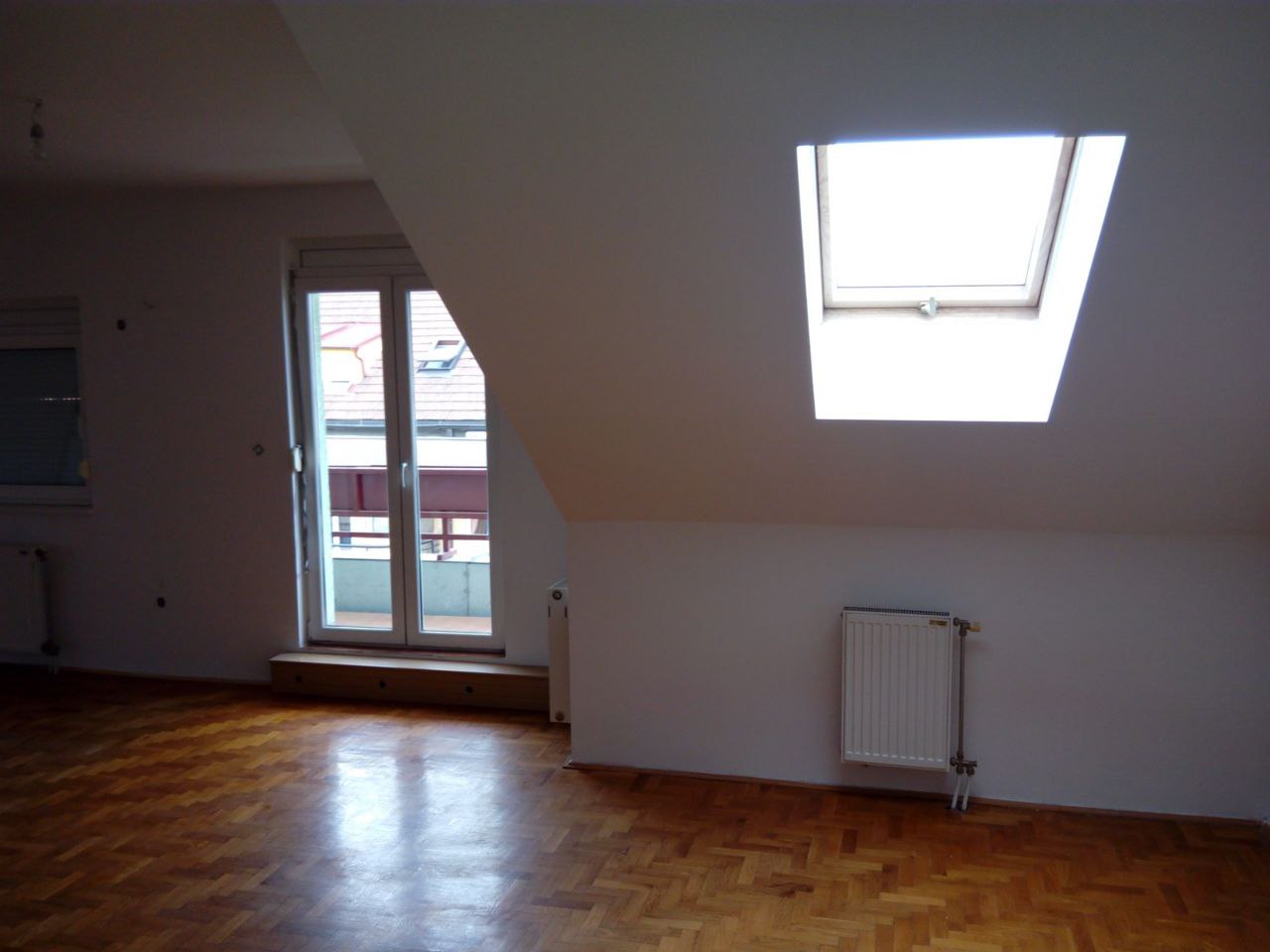 4 sobe, Stan, 114 m² photo 2