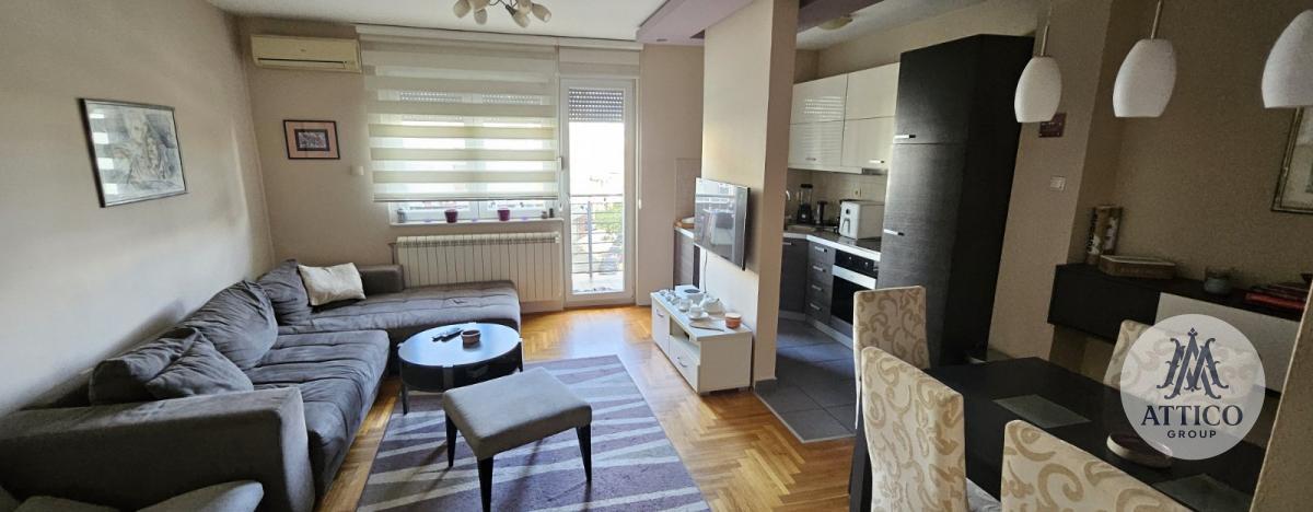 3 sobe, Stan, 63 m²