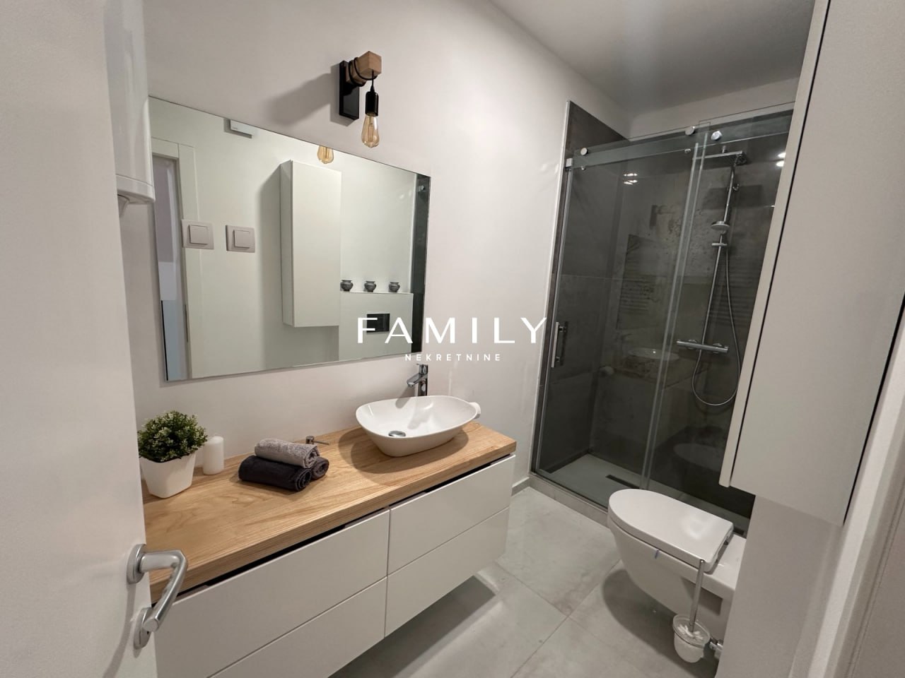 3-комн., Квартира, 94 м² photo 10
