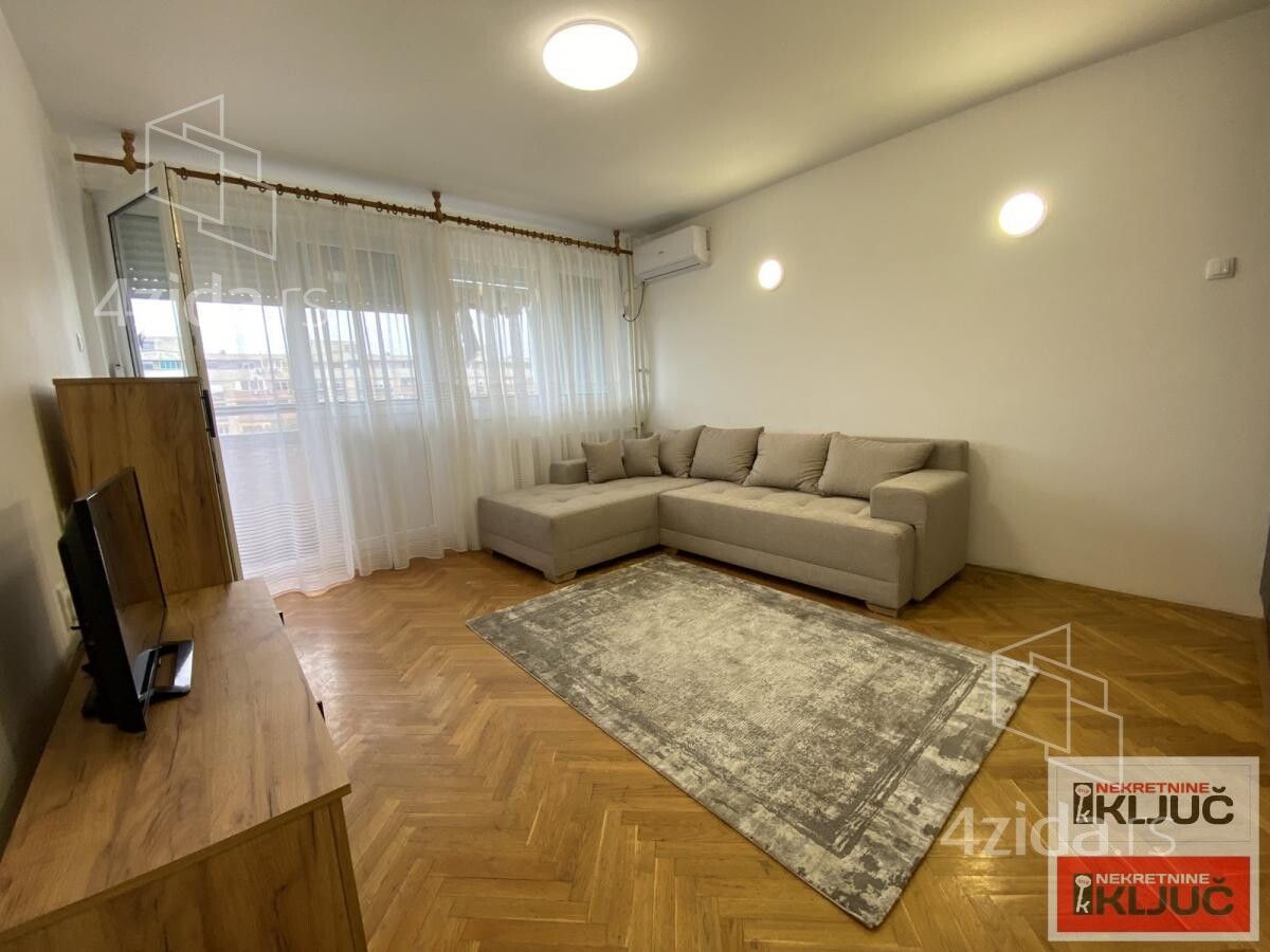 Квартира, 66 м²
