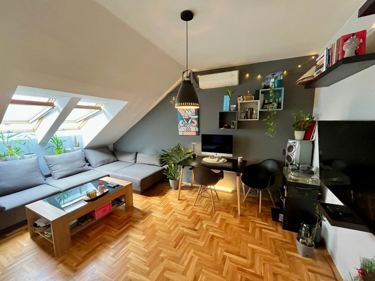 1.5 sobe, Stan, 38 m²