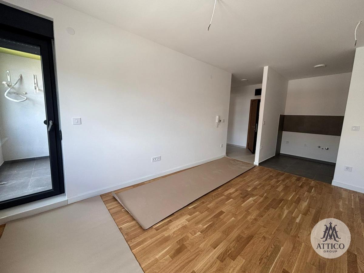 2 sobe, Stan, 42 m² photo 2