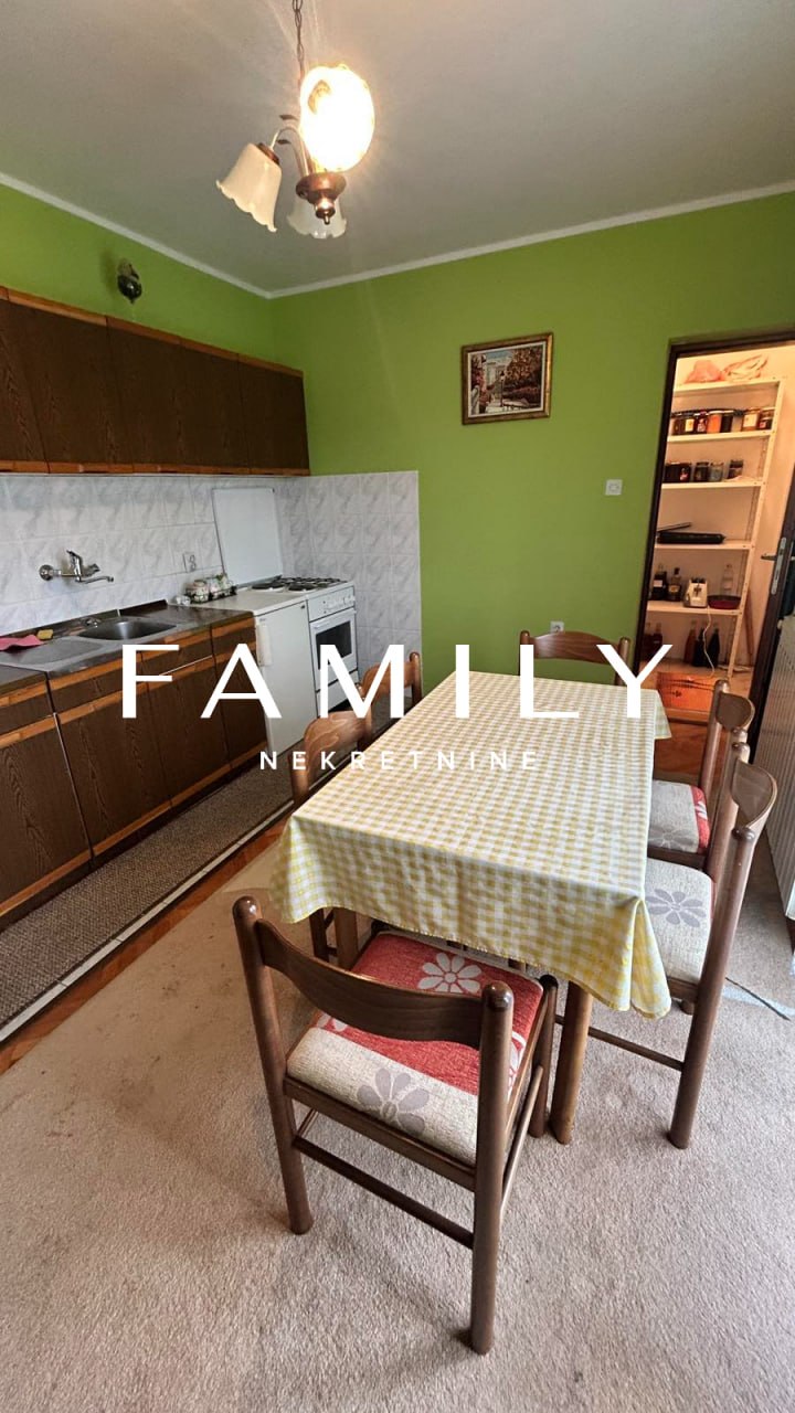 3 sobe, Kuća, 140 m² photo 2