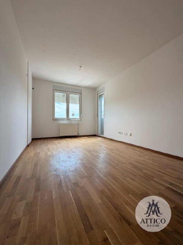 2 sobe, Stan, 42 m²