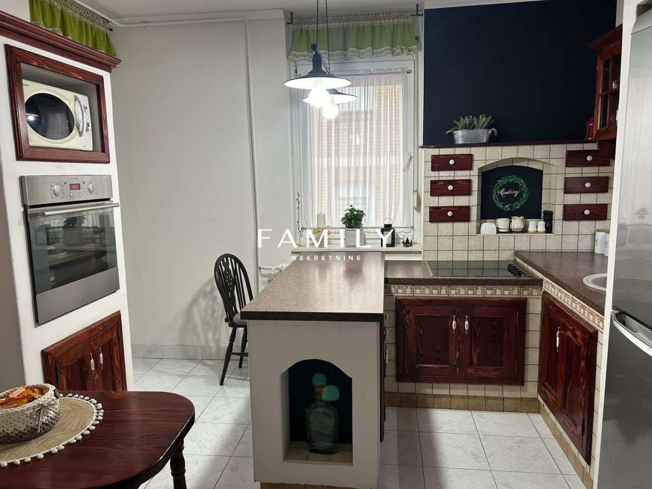 4-room, Apartment, 104 m² photo 3