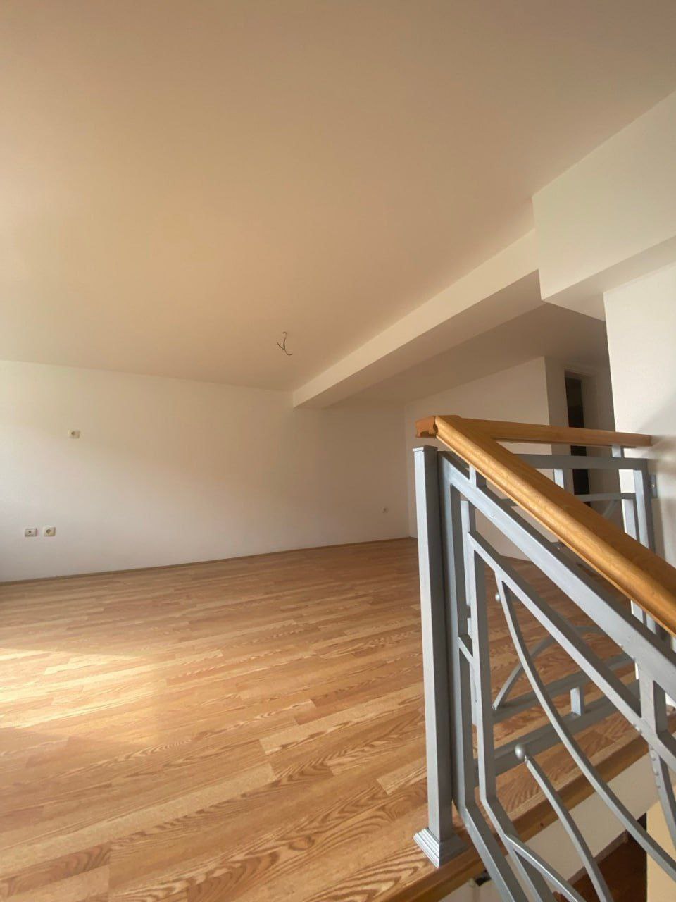 3 sobe, Stan, 128 m² photo 3