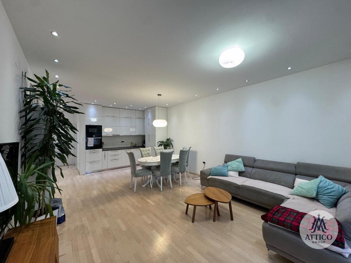 Квартира, 97 м²