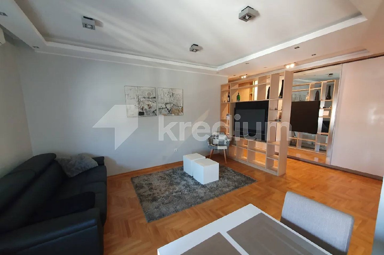 1 sobe, Stan, 60 m²