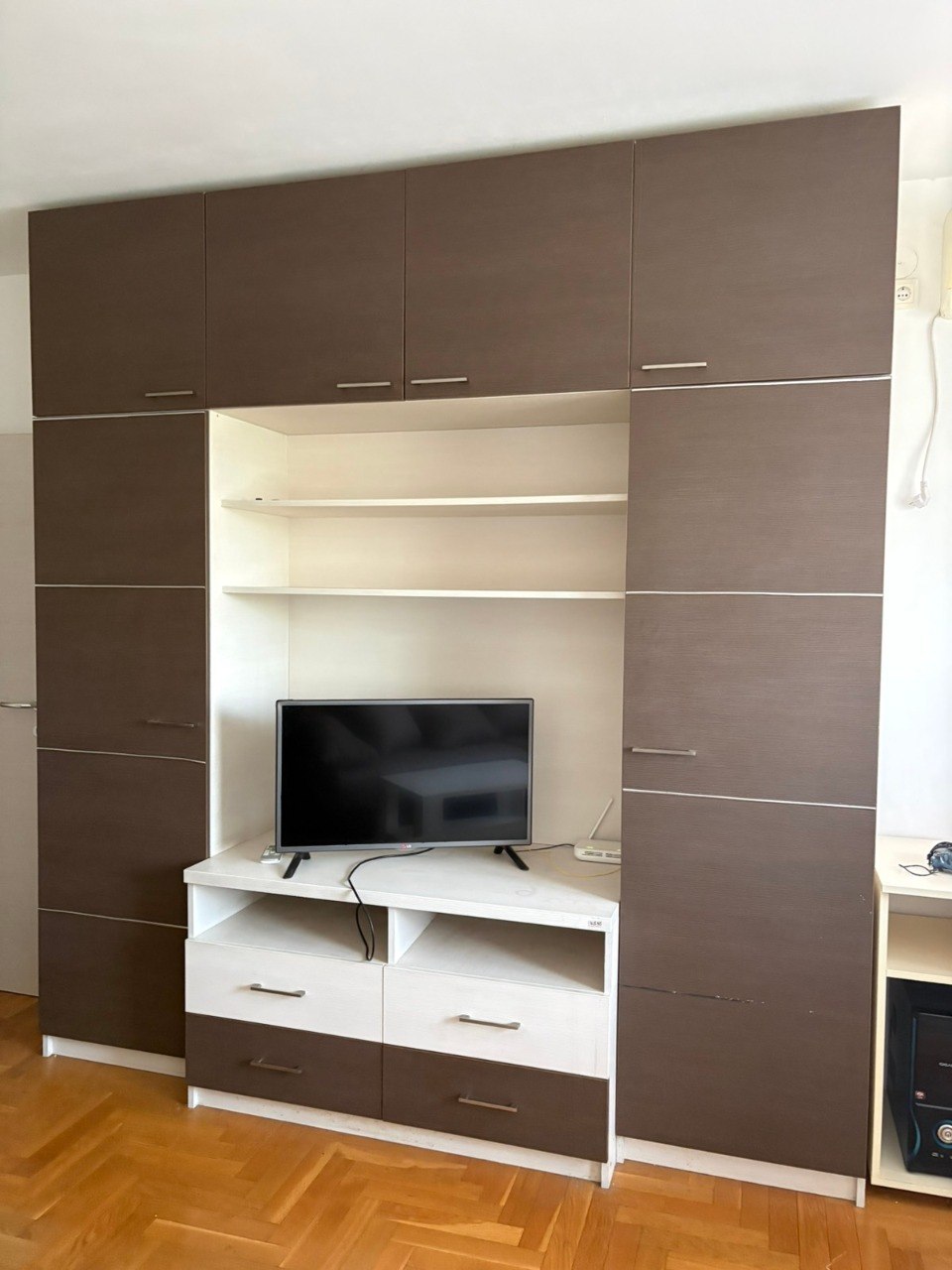 2 sobe, Stan, 43 m² photo 3