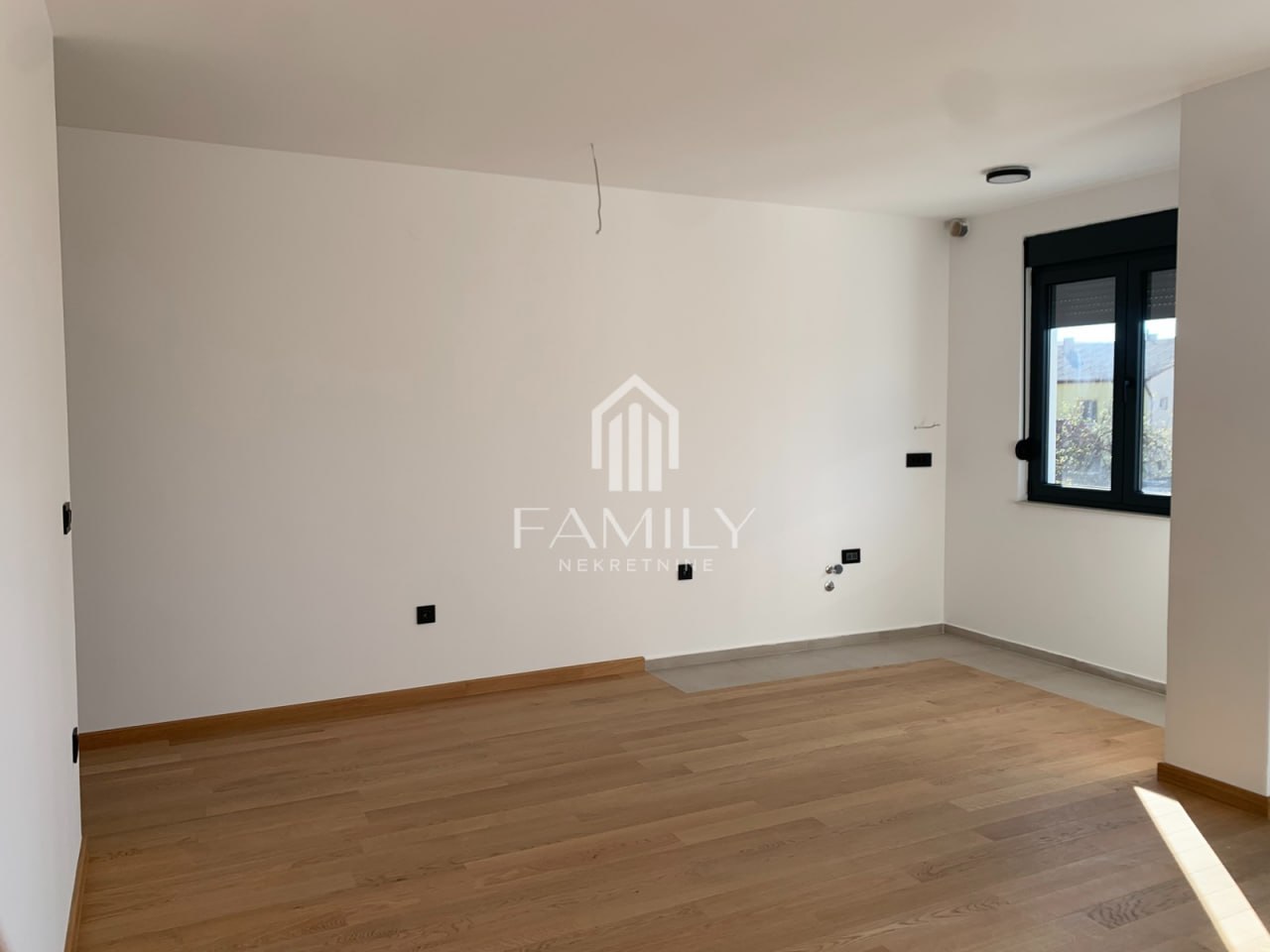 2.5 sobe, Stan, 65 m² photo 3