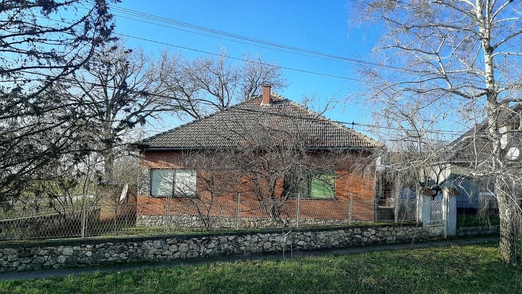 3.5 sobe, Kuća, 160 m²