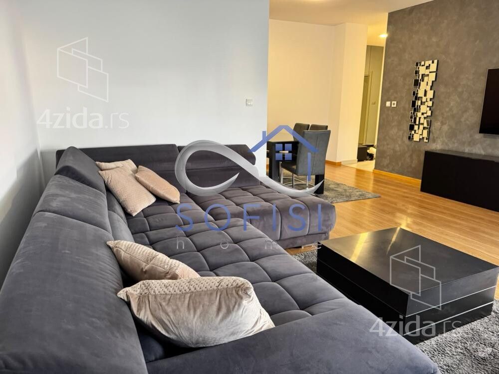 3 sobe, Stan, 75 m²