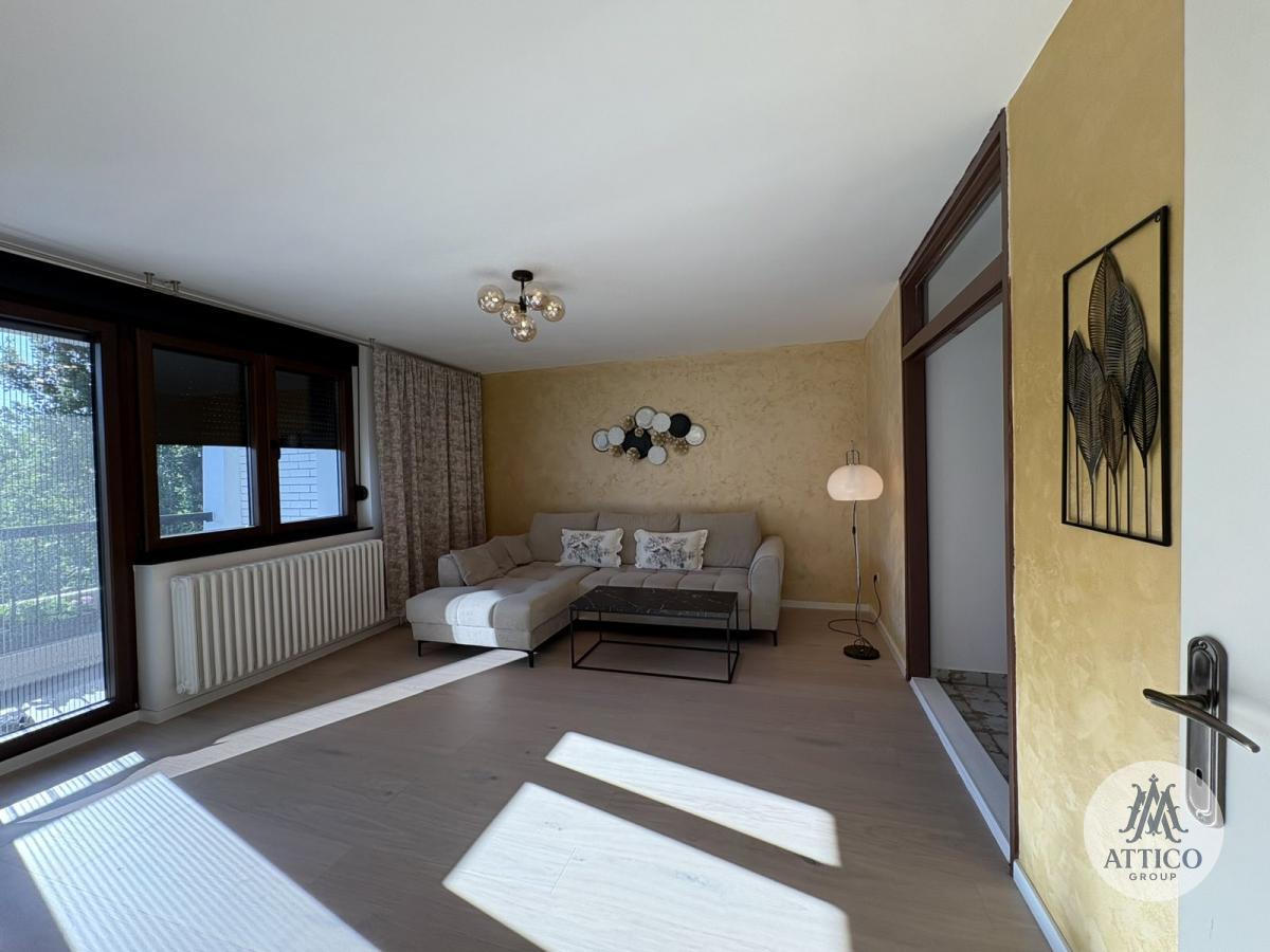 3.5 sobe, Stan, 66 m²