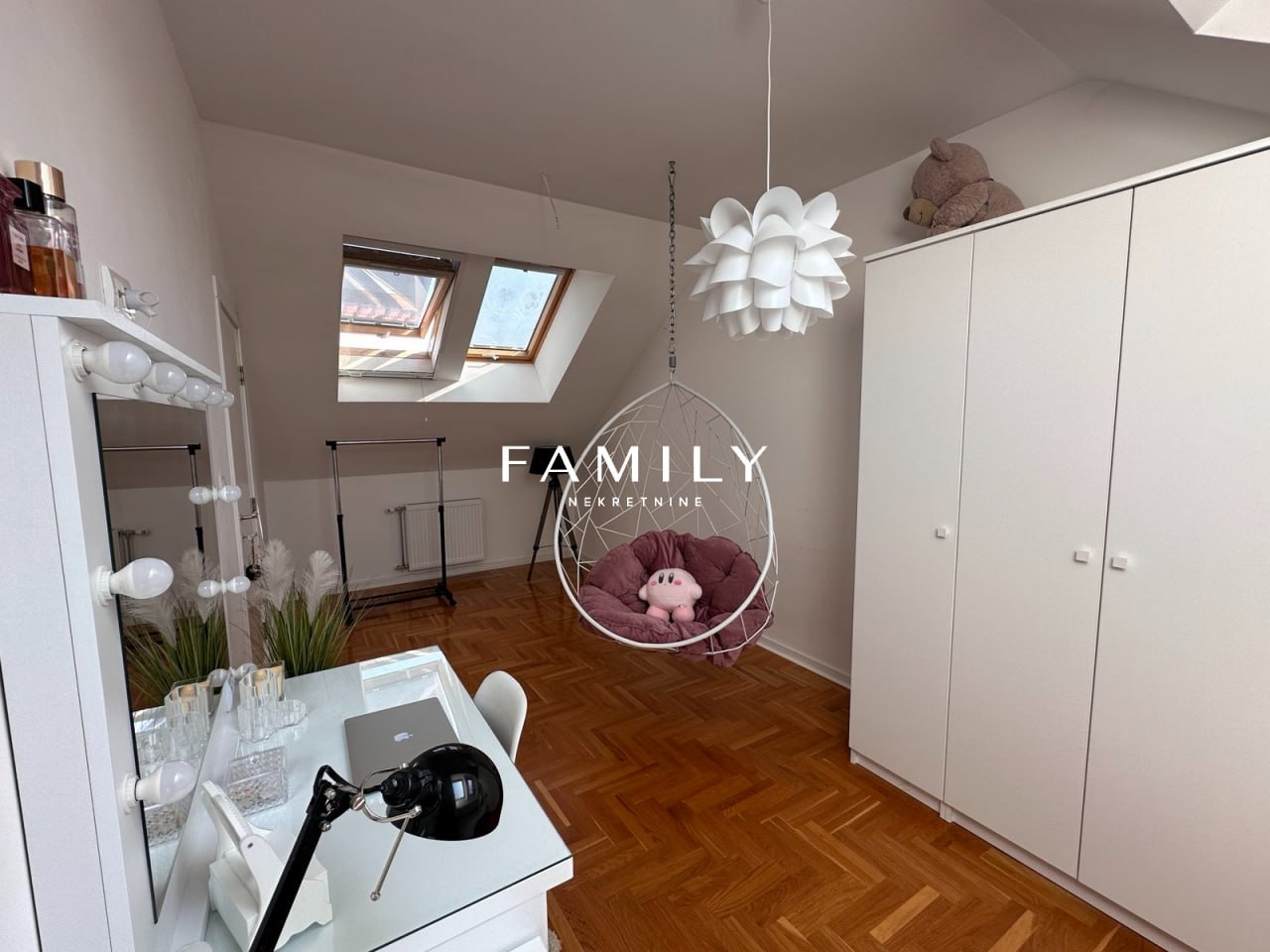 3 sobe, Stan, 94 m² photo 8