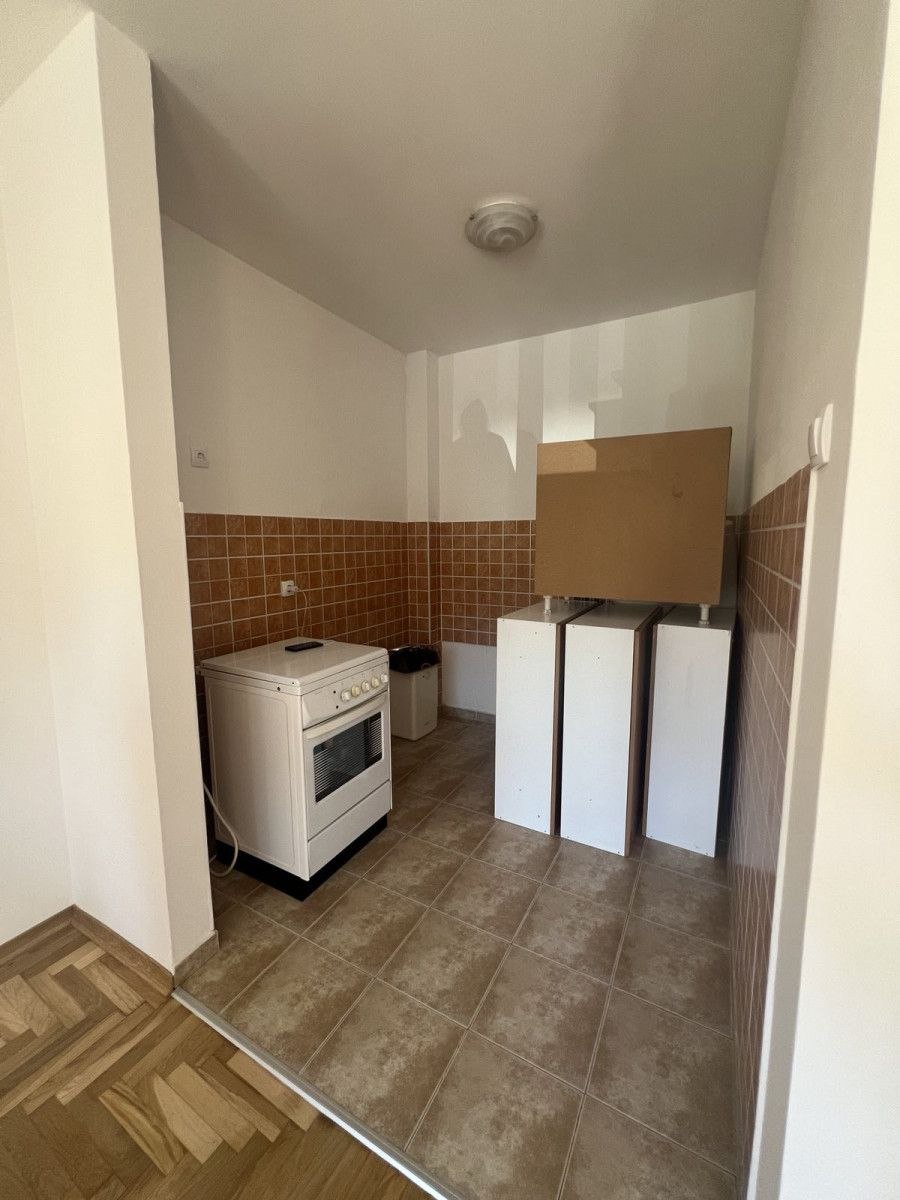 2 sobe, Stan, 43 m² photo 3