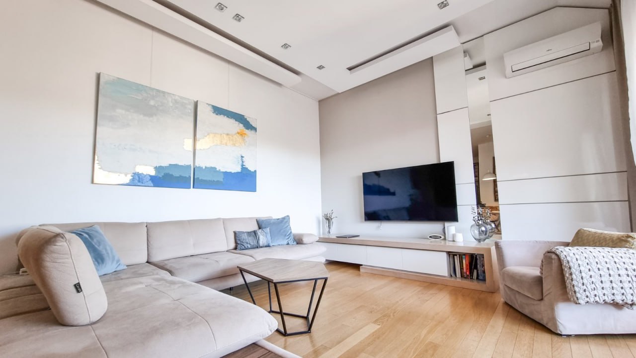 5+ sobe, Stan, 150 m²